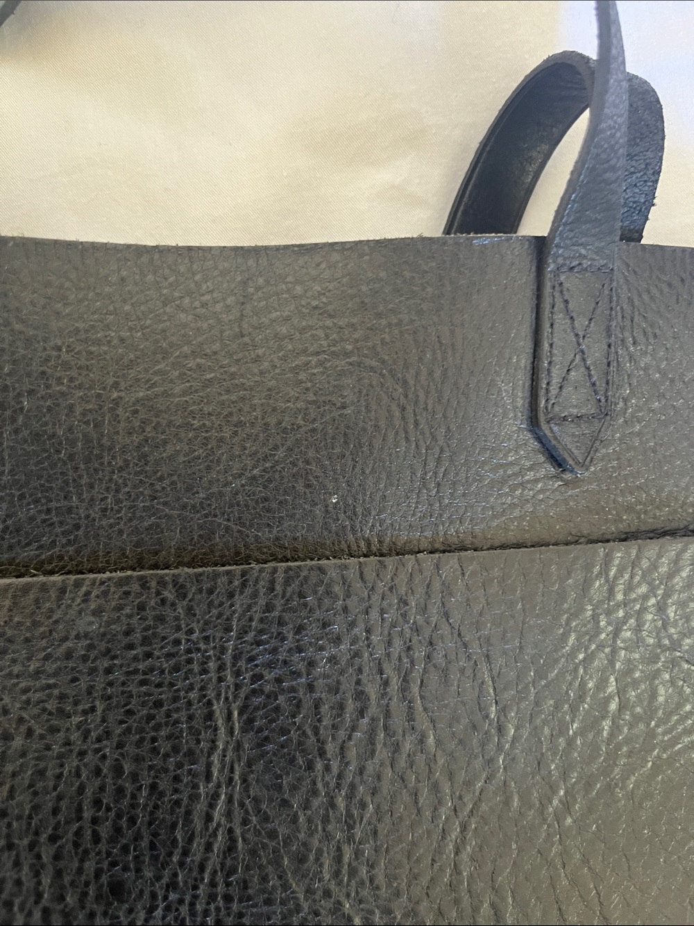Black Madewell 100% Leather Convertible Tote Bag - Picture 7 of 10